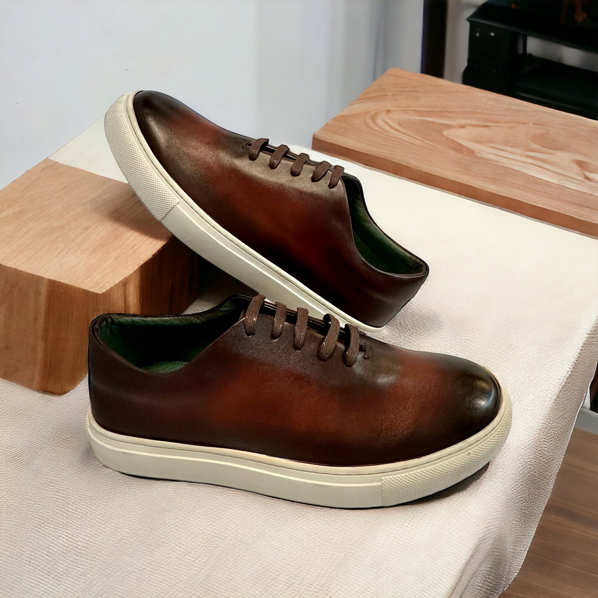 Rossi Patina Sneakers