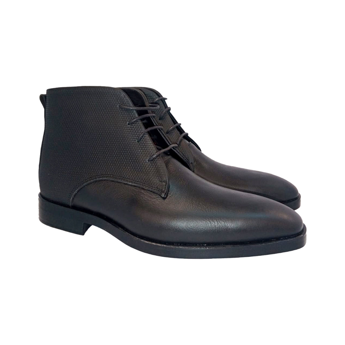 Monserrat PF Men's Leather Chukka Boot 