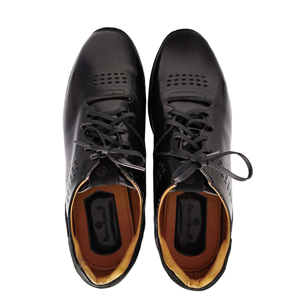 Titan Shine Sneaker