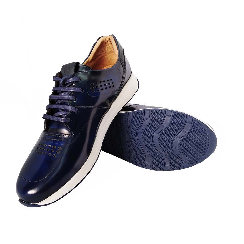 Titan Shine Sneaker